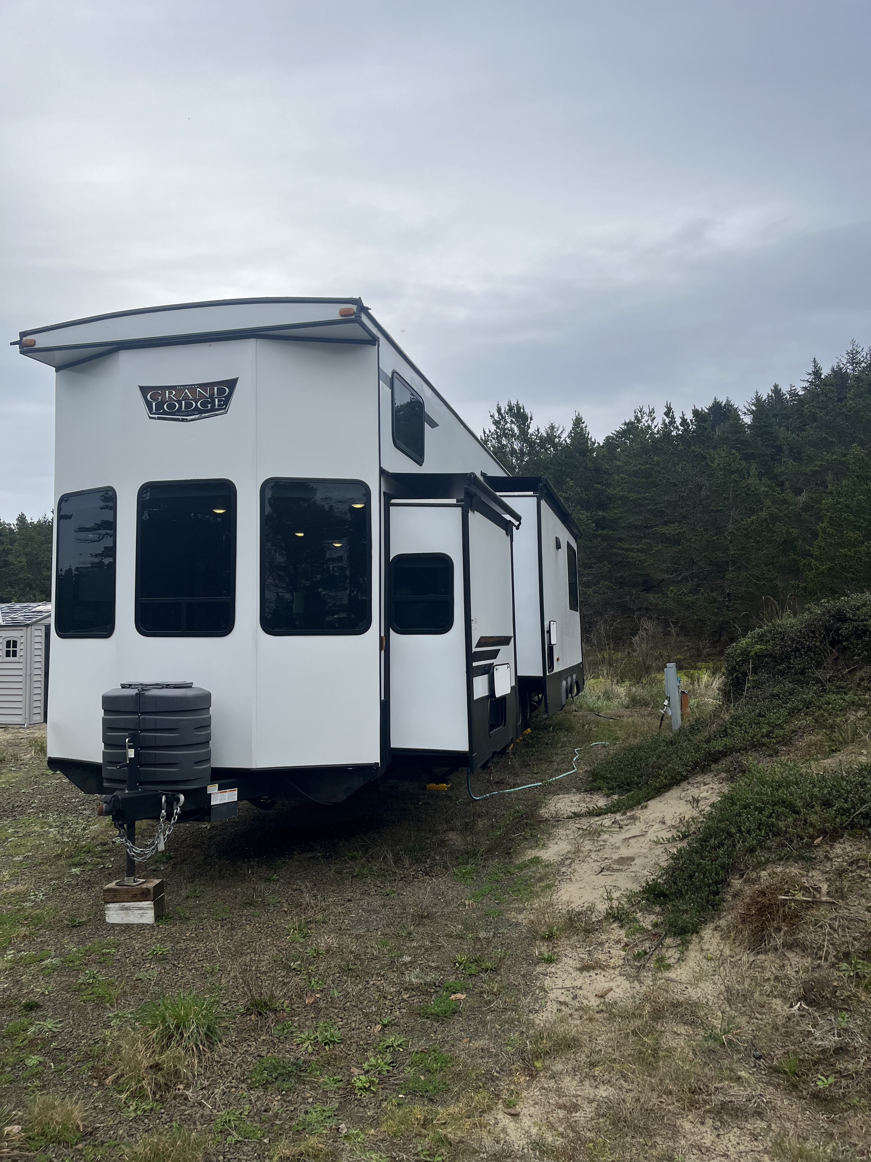 2024 Forest River WILDWOOD GRAND LODGE 44VIEW in mcminnville OR