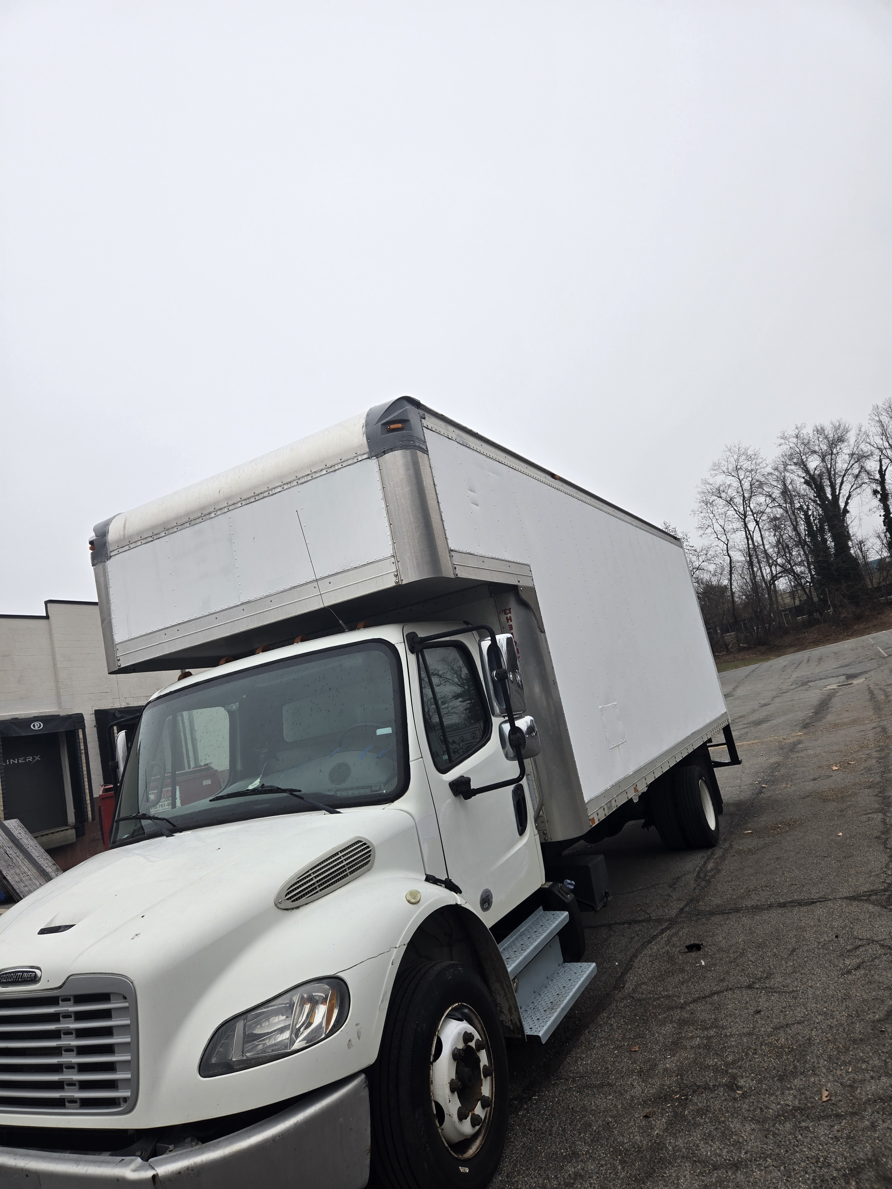 2015 FREIGHTLINER BUSINESS CLASS M2 106 in Columbia, MD