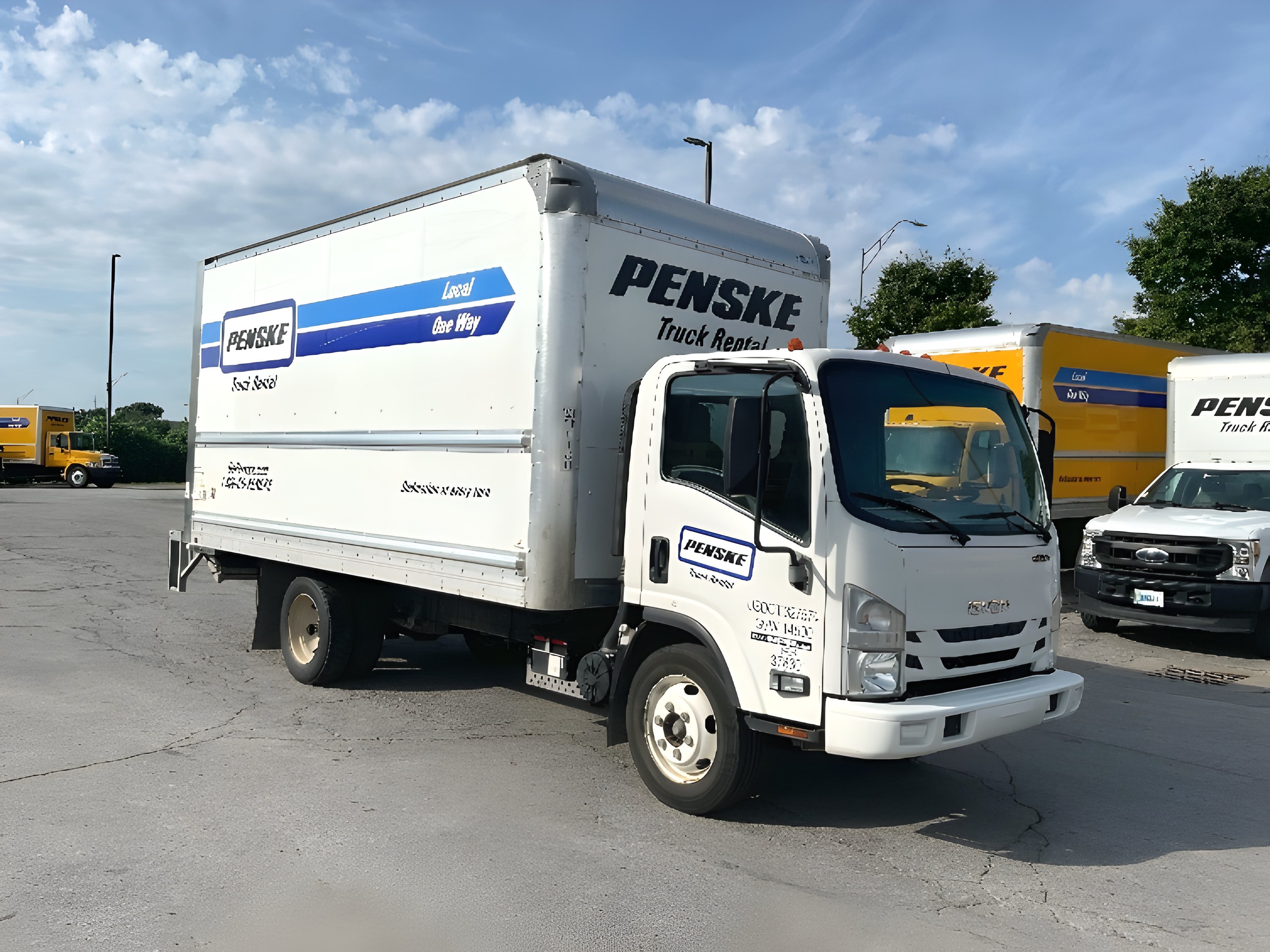 2020 ISUZU NPR HD in Kansas City, MO