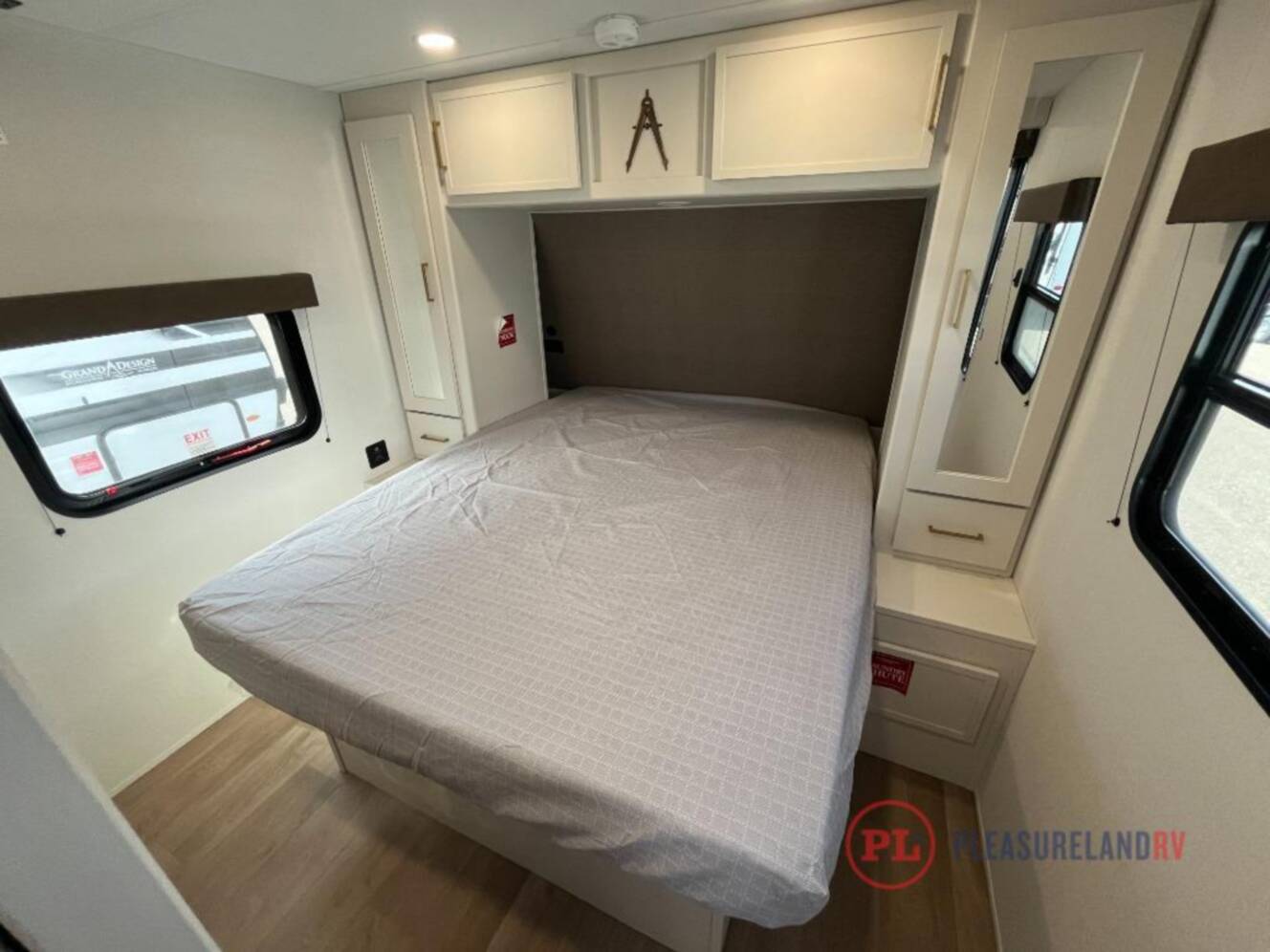 A photo of this 2026 Grand Design Transcend 285RKT