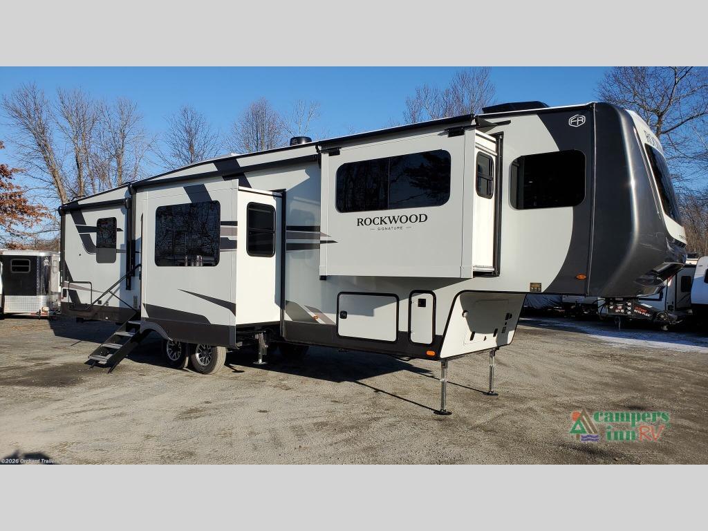 2026 Forest River Rv Rockwood Signature 402SFL in hatfield PA