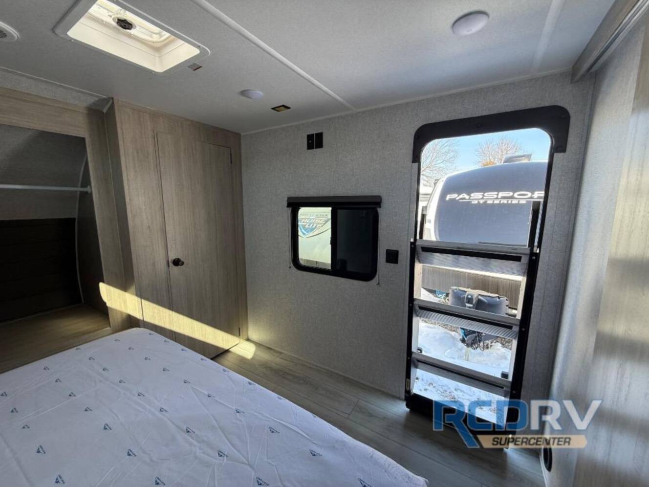 A photo of this 2026 East To West Della Terra 263RK