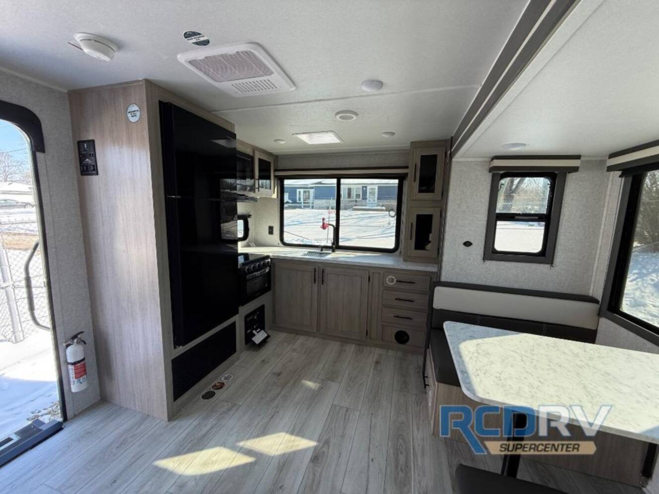 A photo of this 2026 East To West Della Terra 263RK