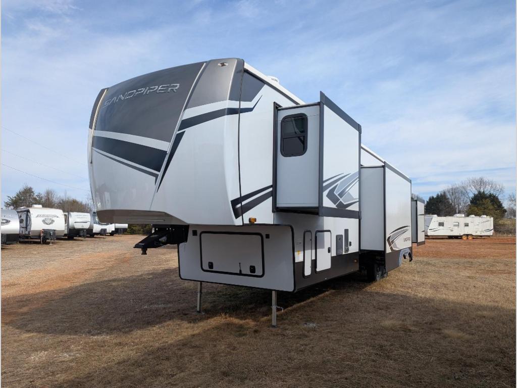 2024 Forest River Rv Sandpiper 4002FB in cleveland GA