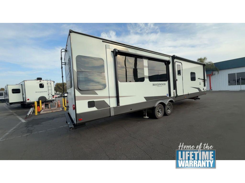2026 Forest River Rv Rockwood Signature 8337RL in bakersfield CA