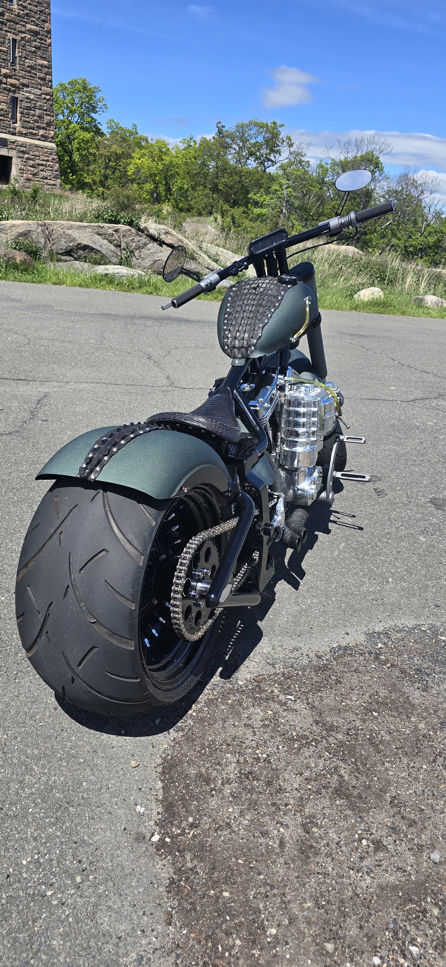 2004 Custom CUSTOM in Tomkins Cove, NY