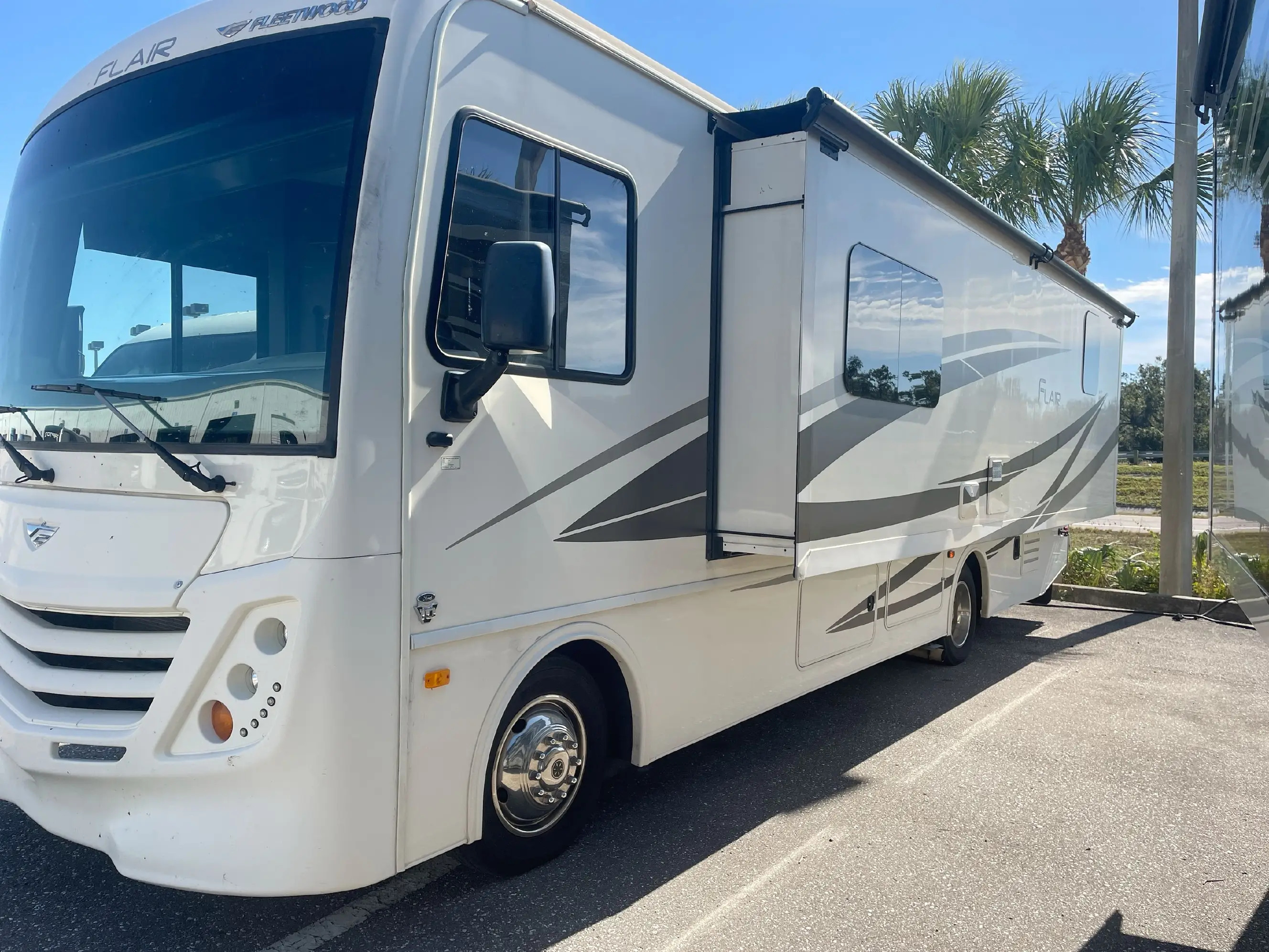 2019 Fleetwood FLAIR 29M in san antonio FL
