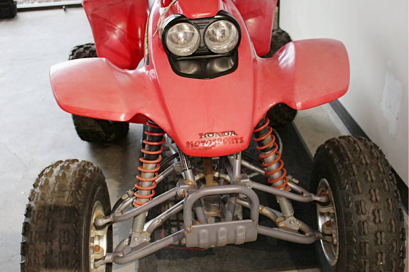 A photo of this 2002 Honda SPORTRAX 400EX