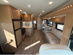 2018 NEWMAR BAY STAR SPORT 2702