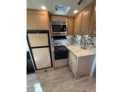 2018 NEWMAR BAY STAR SPORT 2702