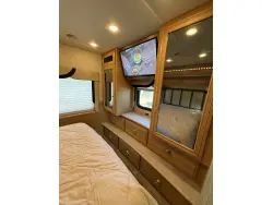 2018 NEWMAR BAY STAR SPORT 2702