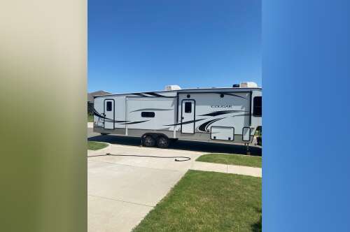 2021 Keystone COUGAR 357UMR in oklahoma city OK