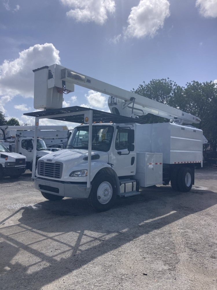 2012 FREIGHTLINER BUSINESS CLASS M2 in Miami, FL