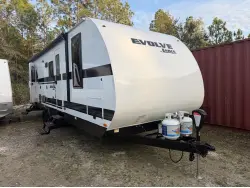 2026 LANCE EVOLVE 2685