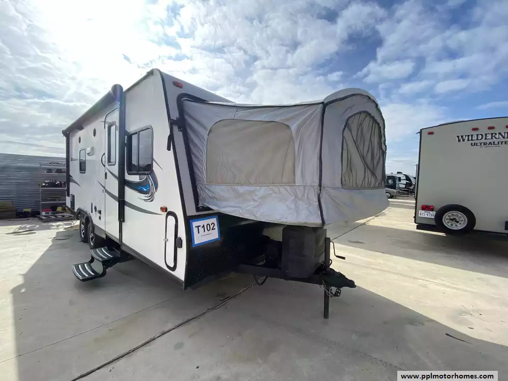 2017 Dutchmen Aerolite 204ES in new braunfels TX