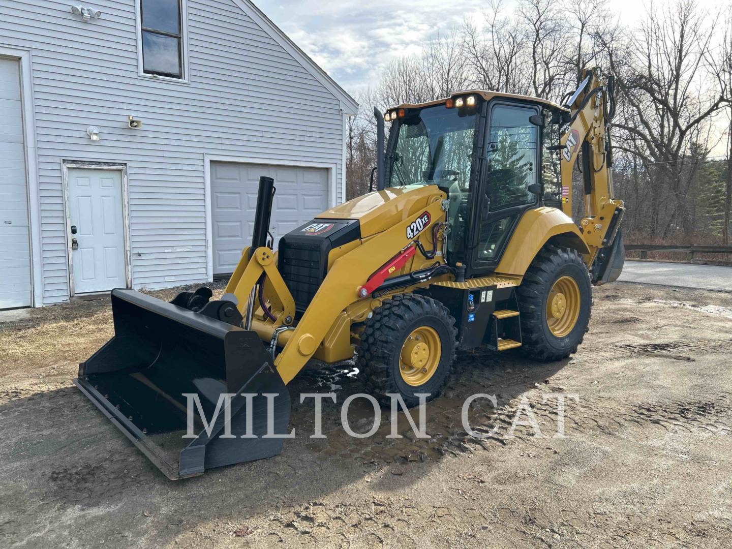 2022 CAT 420 XE Backhoe