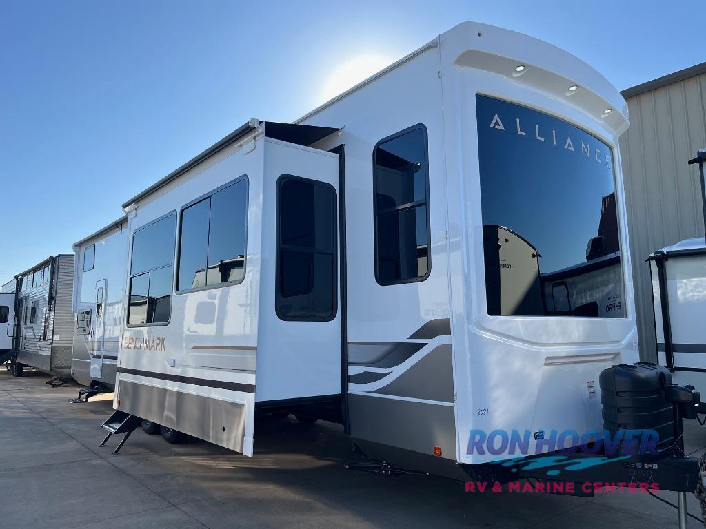 2026 Alliance Rv Benchmark 42LFT in north willis TX