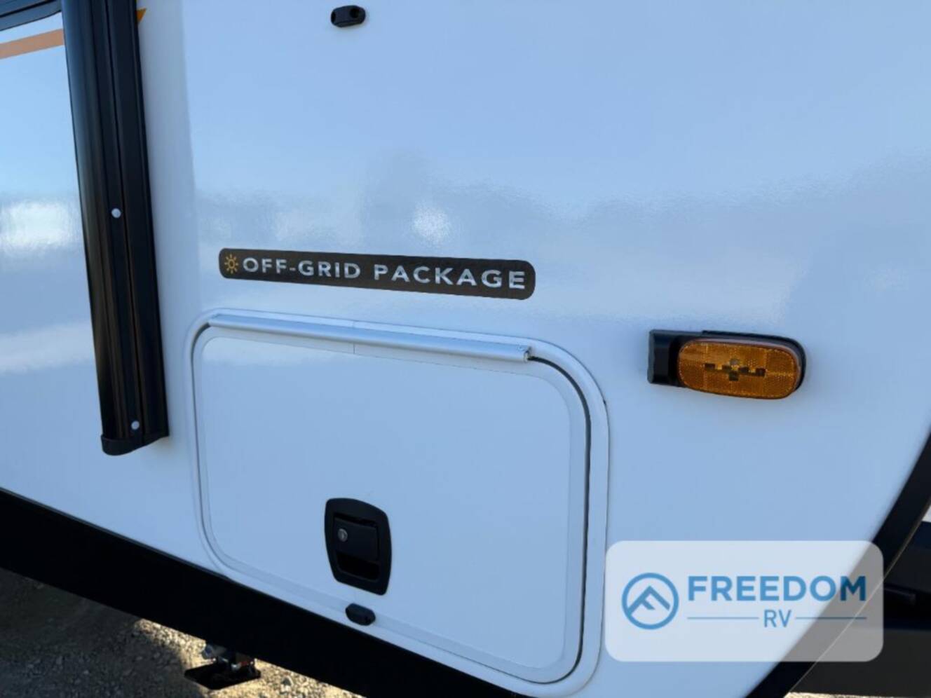 A photo of this 2026 Ember Rv E-Series 22MLQ