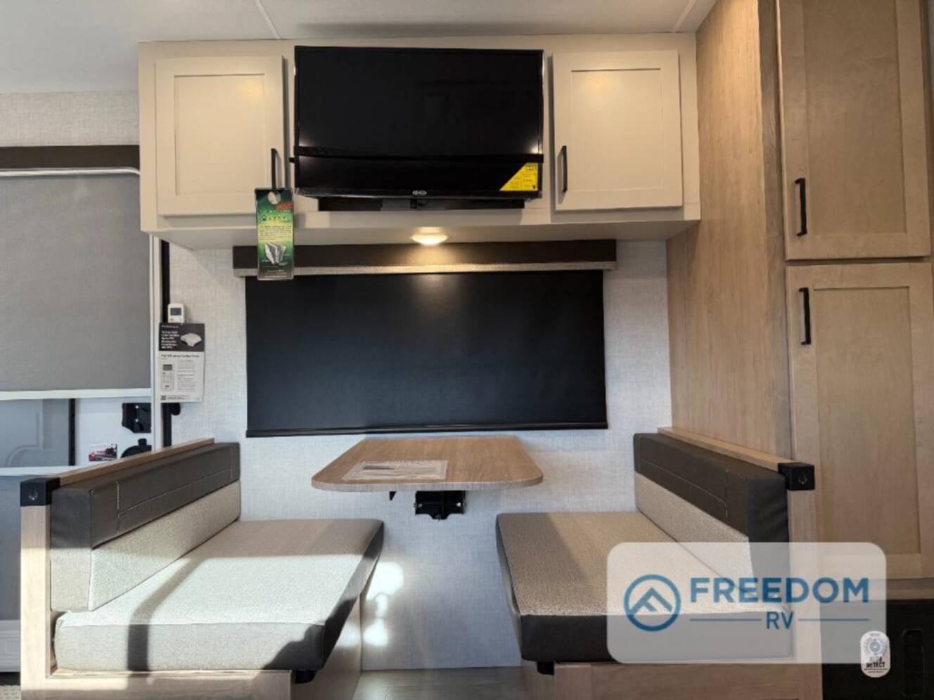 A photo of this 2026 Ember Rv E-Series 22MLQ