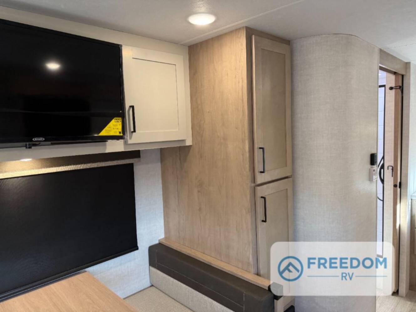 A photo of this 2026 Ember Rv E-Series 22MLQ