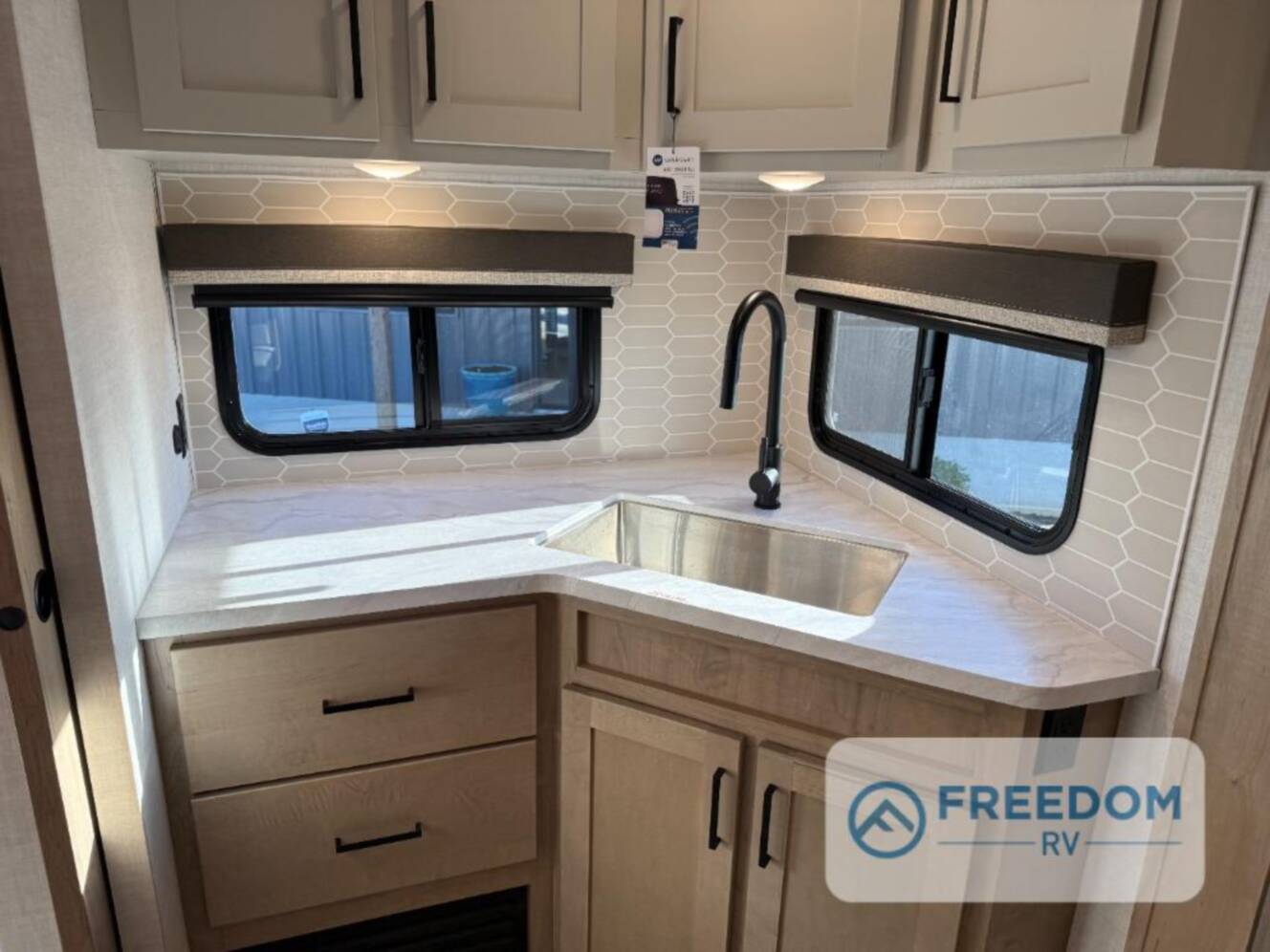 A photo of this 2026 Ember Rv E-Series 22MLQ