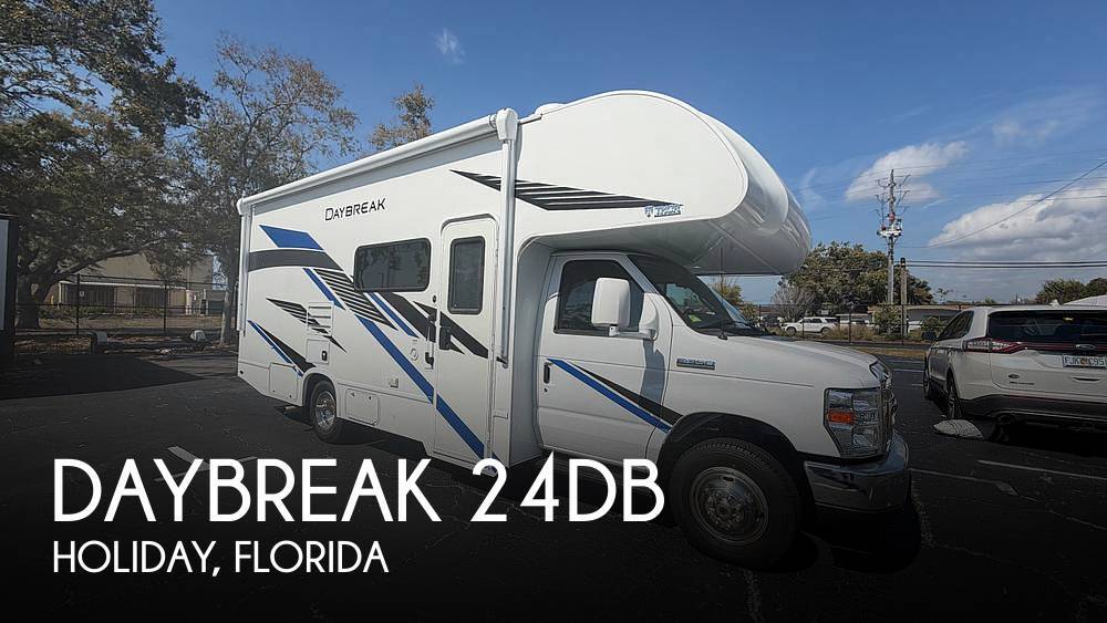 2020 Thor Motor Coach Daybreak 24DB in holiday FL