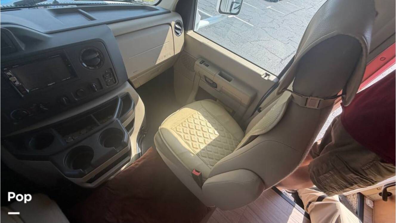 A photo of this 2020 Thor Motor Coach Daybreak 24DB