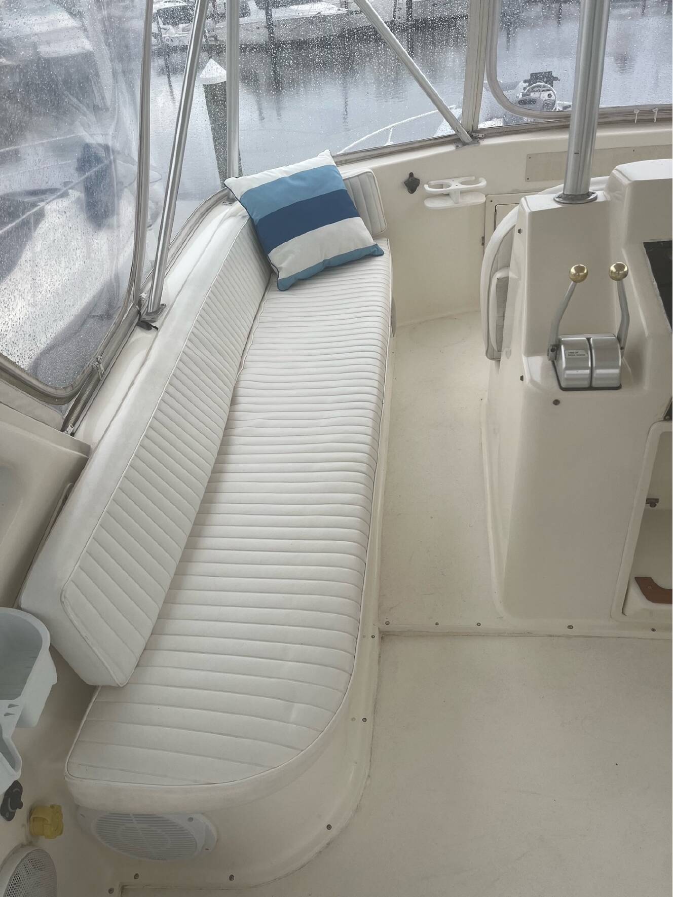 A photo of this 1991 Ocean Yachts 48 SUPER SPORT