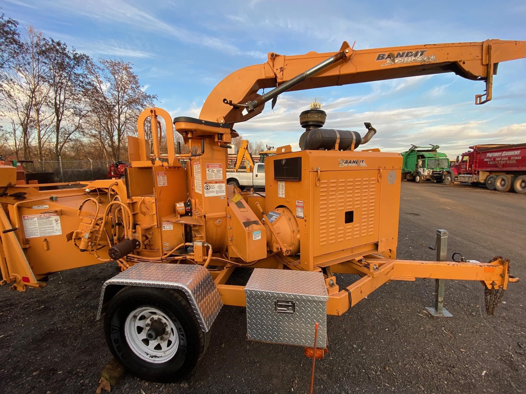 2011 BANDIT 250XP Chipper