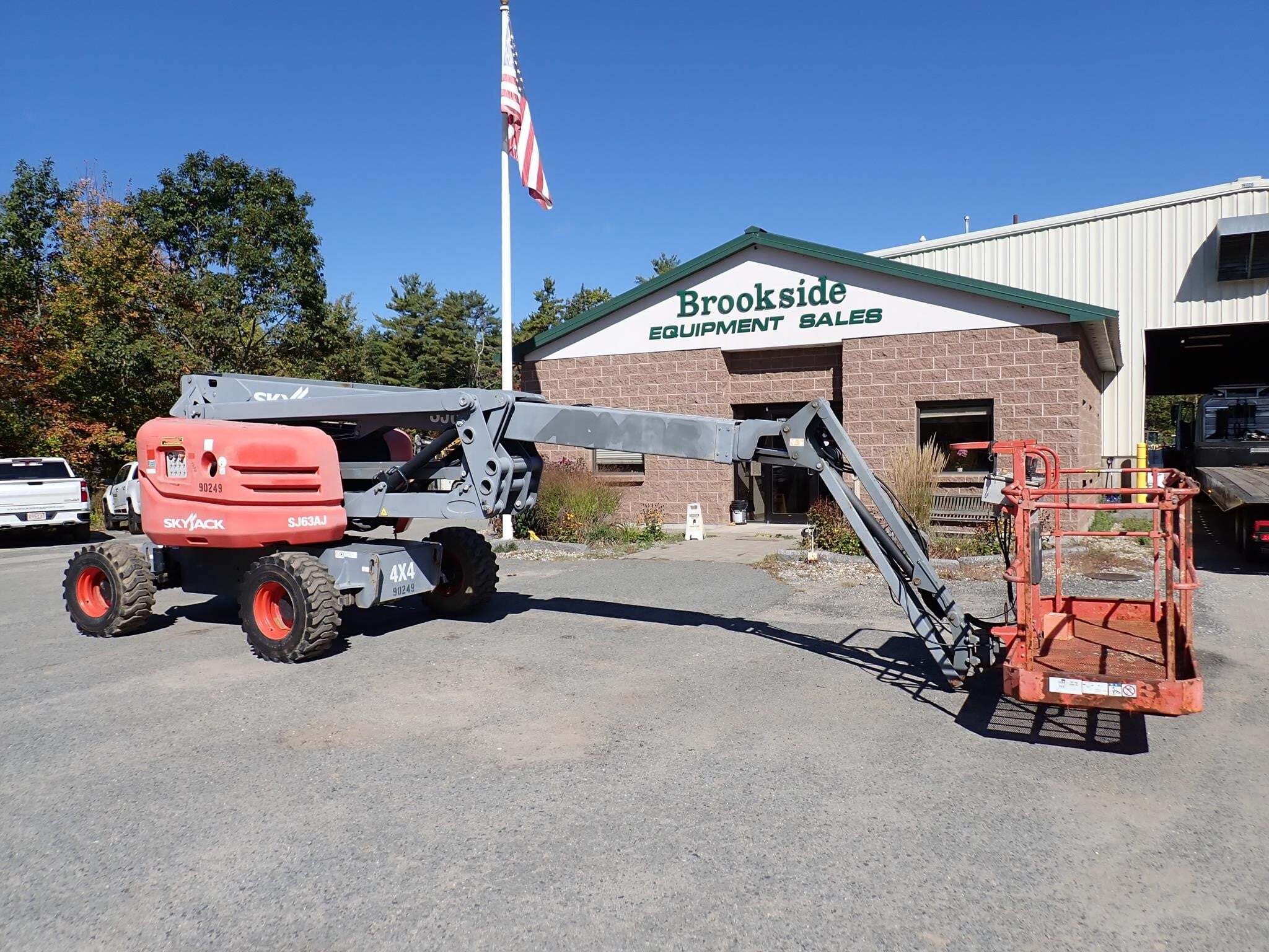 2016 SKYJACK SJ63AJ Articulated Boom Lift