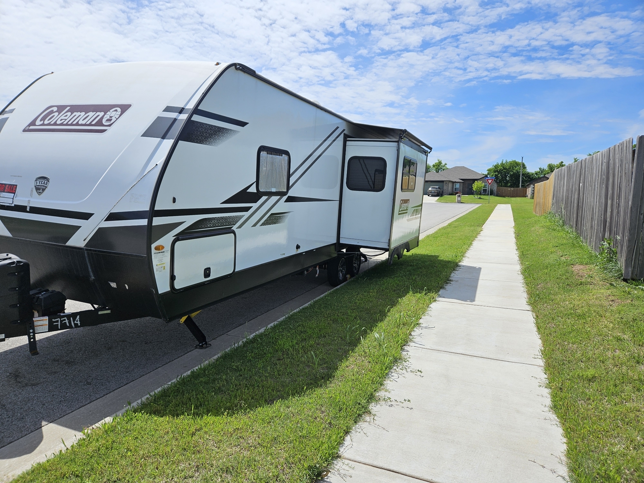2023 Dutchmen COLEMAN LIGHT 2515RL in broken arrow OK