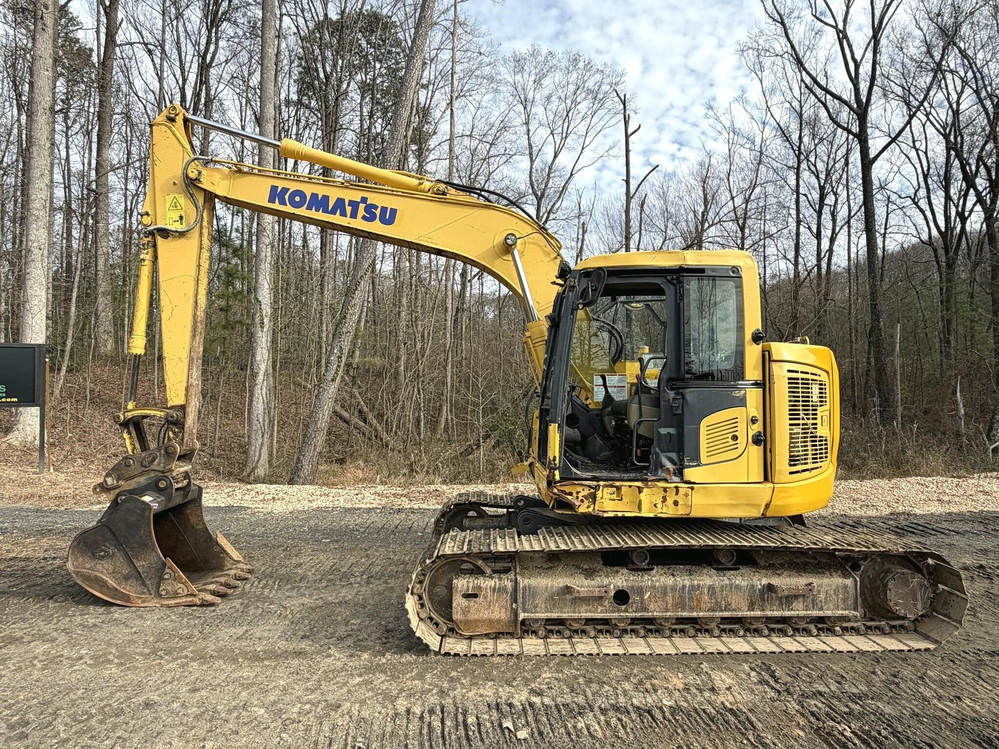 STANDARD Excavators Equipment listings For Sale Near Danielsville ...