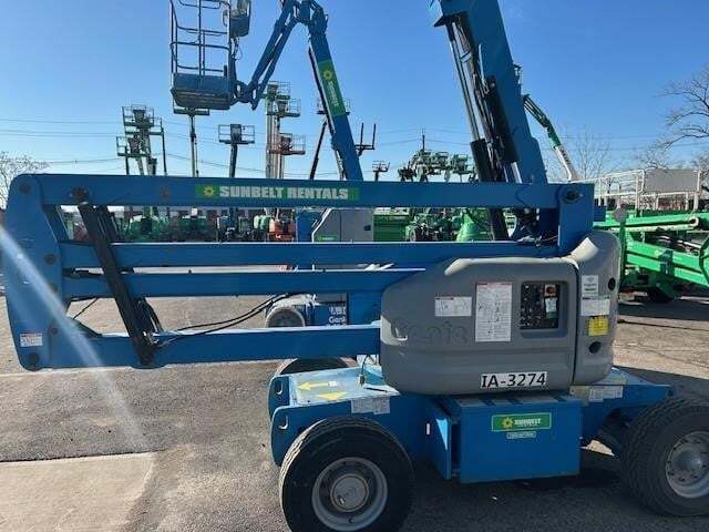 2017 GENIE Z45/25JDC Articulated Boom Lift