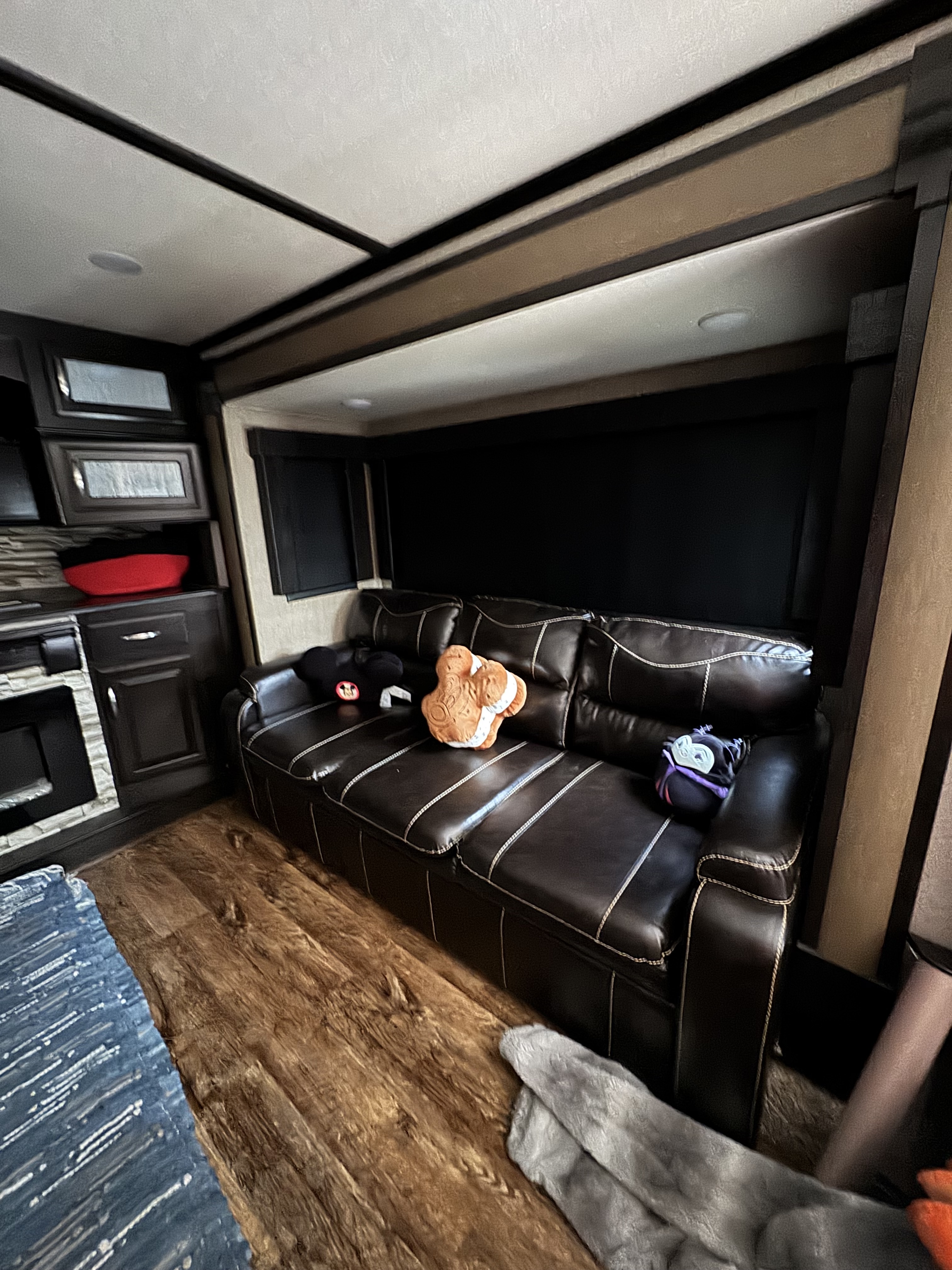 View more photos of this listing