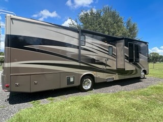 2010 Forest River GEORGETOWN 378TS RV