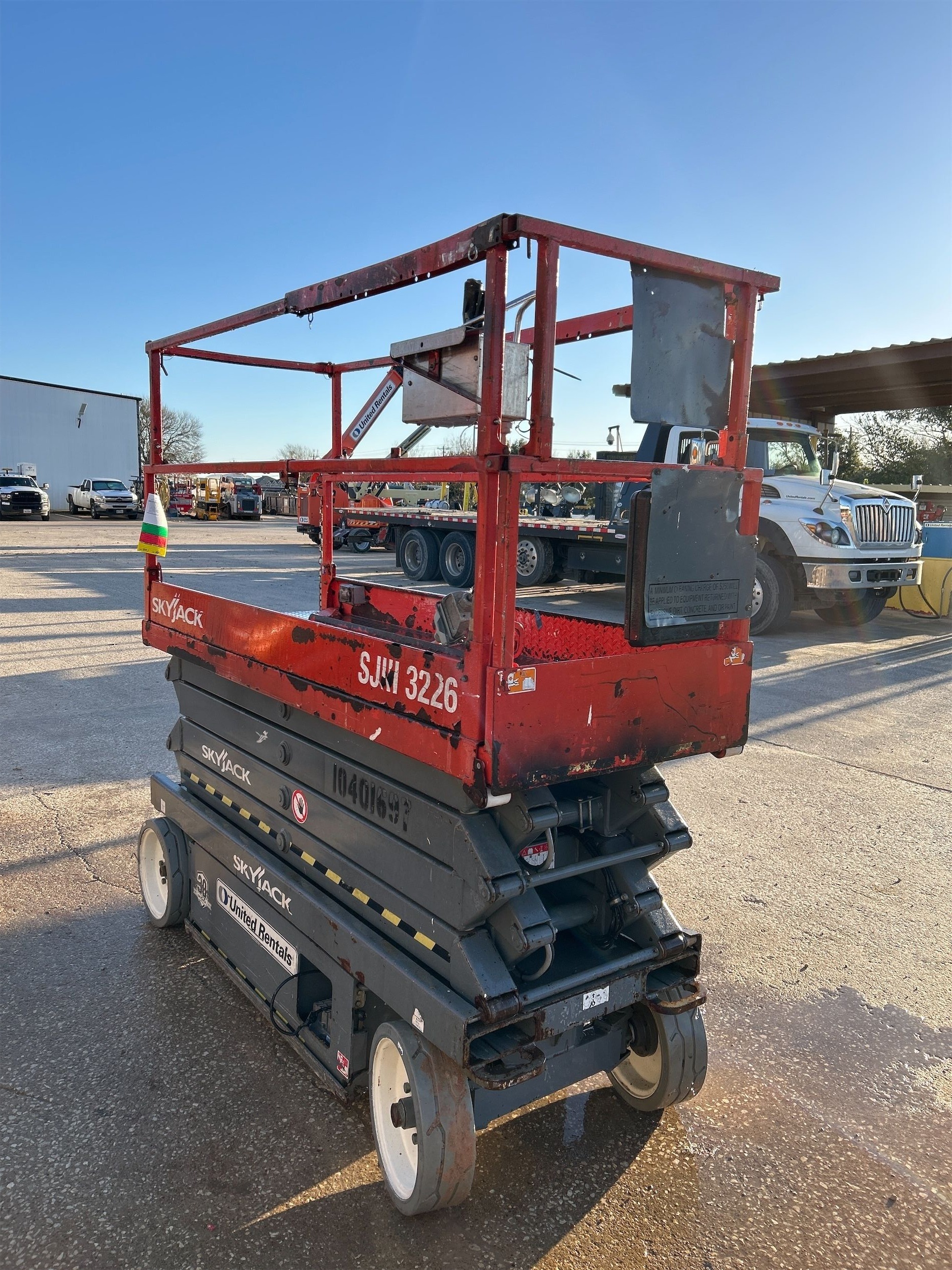 2015 SKYJACK SJIII3226 Scissor Lift in College Station, TX