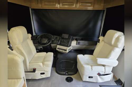 2023 Forest River GEORGETOWN 7 SERIES GT7 36D7 in alton bay NH