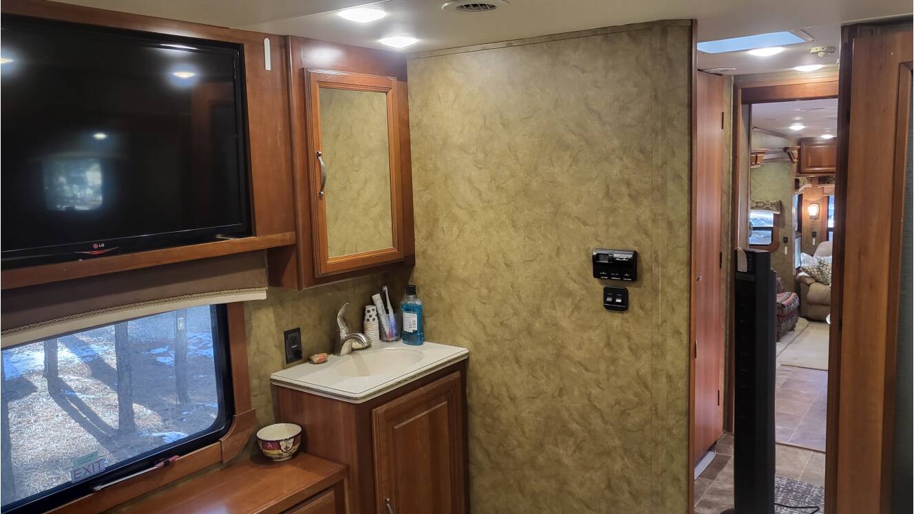 A photo of this 2015 Redwood REDWOOD 38GK