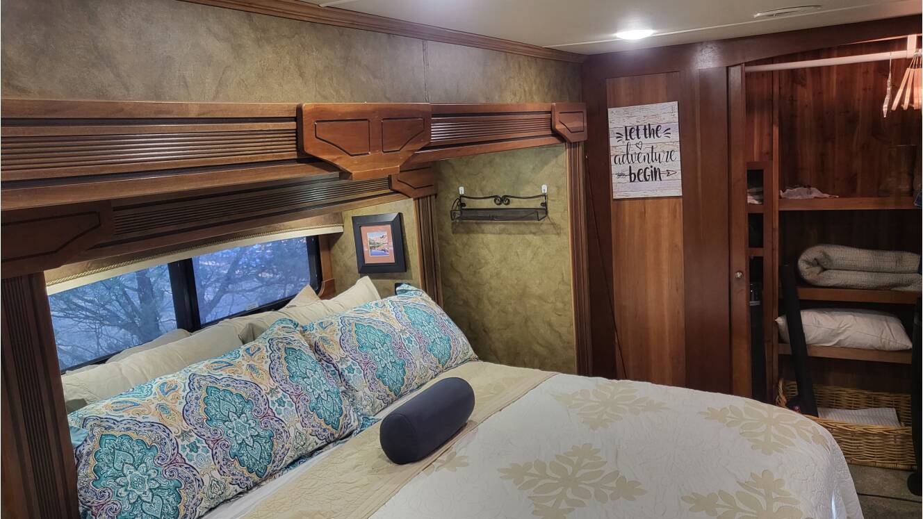 A photo of this 2015 Redwood REDWOOD 38GK