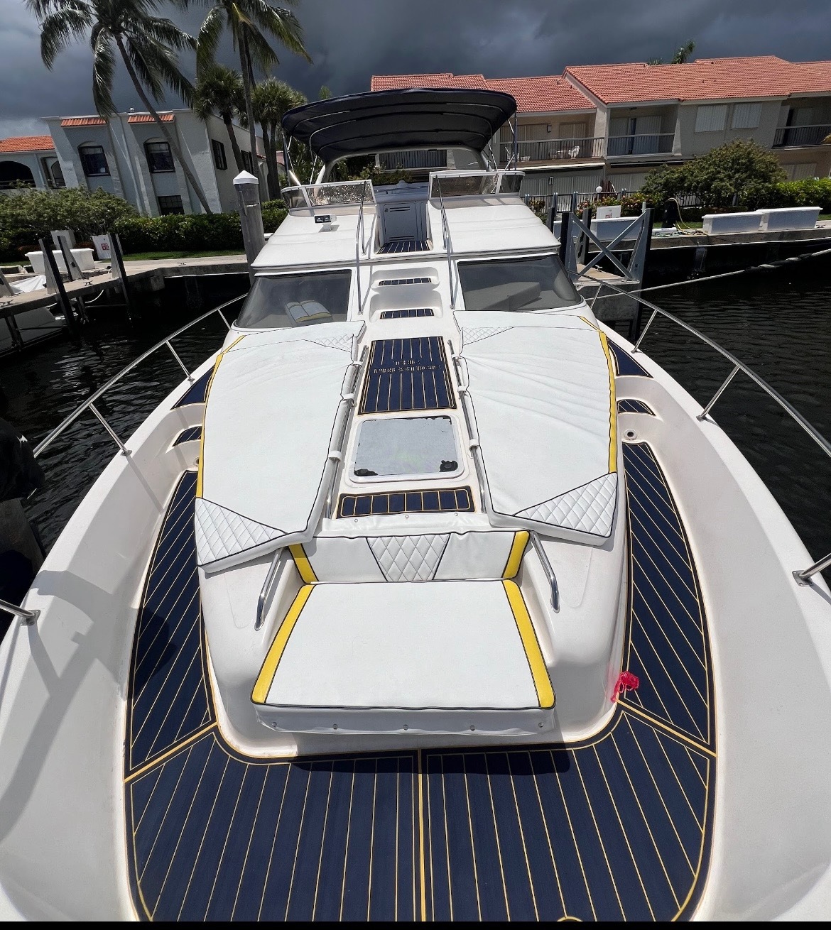 2000 Sea Ray 450 EXPRESS BRIDGE in miramar FL