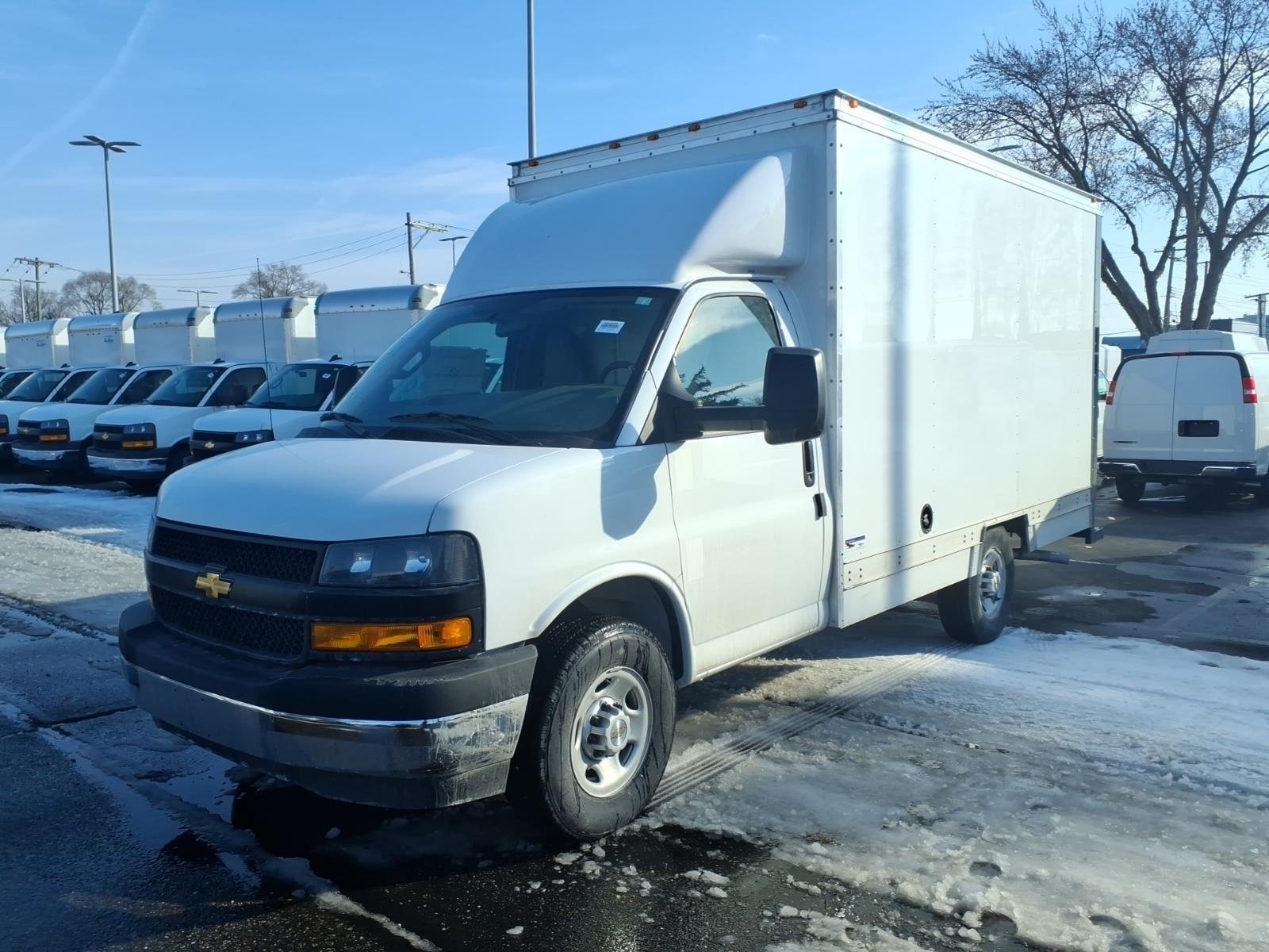 2025 CHEVROLET EXPRESS G3500 in Center Line, MI