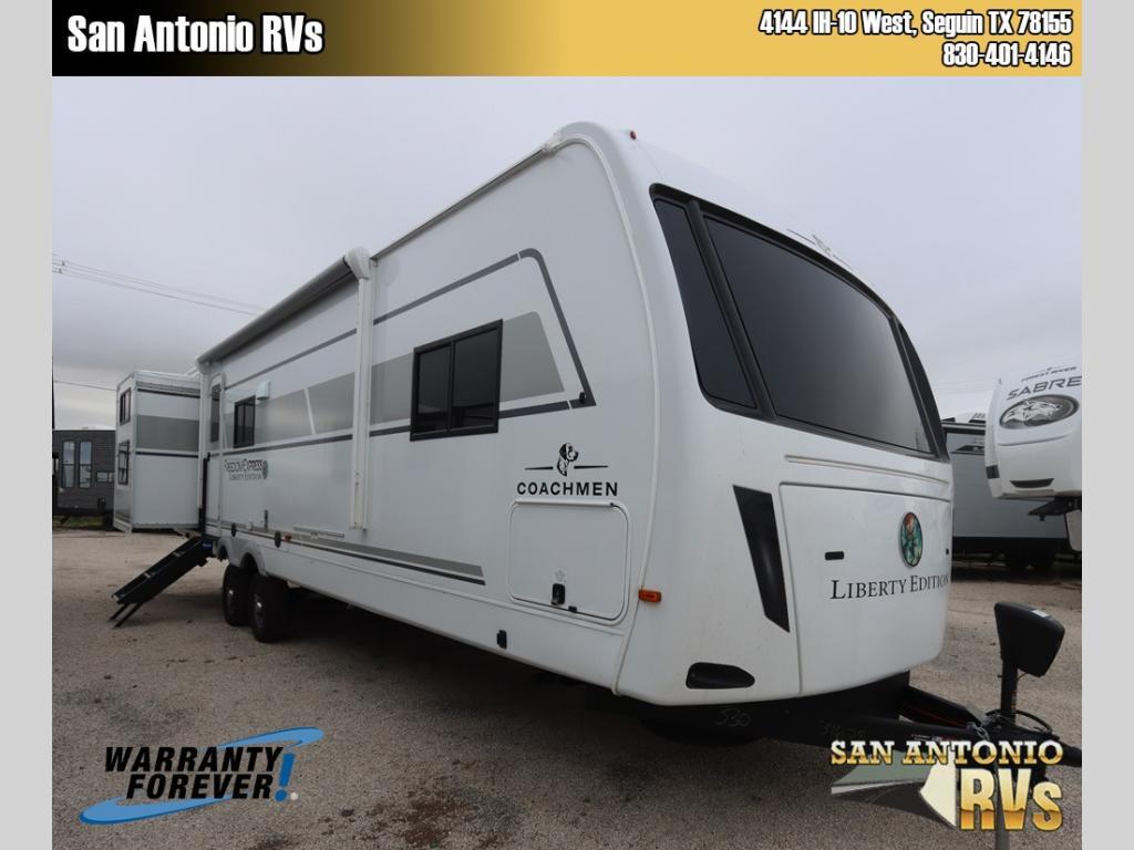 2026 Coachmen Rv Freedom Express Liberty Edition 330BHJJ in seguin TX