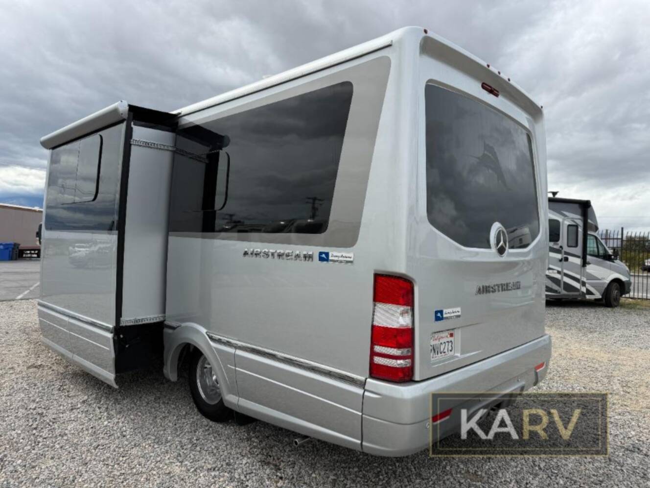 A photo of this 2025 Airstream Atlas Murphy Suite Tommy Bahama E1 PKG
