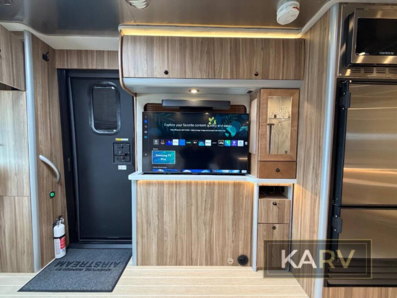 A photo of this 2025 Airstream Atlas Murphy Suite Tommy Bahama E1 PKG