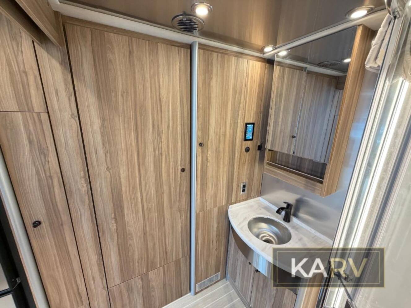A photo of this 2025 Airstream Atlas Murphy Suite Tommy Bahama E1 PKG