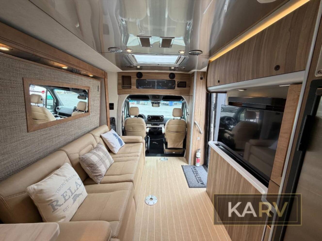 A photo of this 2025 Airstream Atlas Murphy Suite Tommy Bahama E1 PKG
