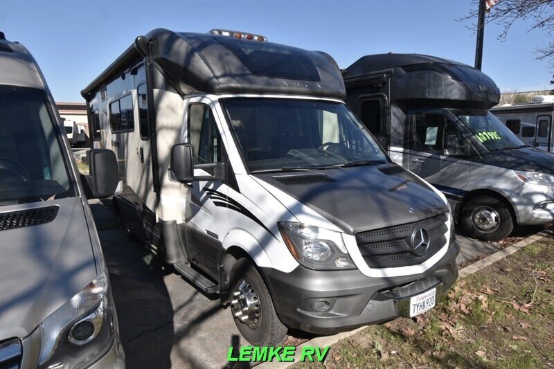 2015 Itasca Navion 24G in rocklin CA