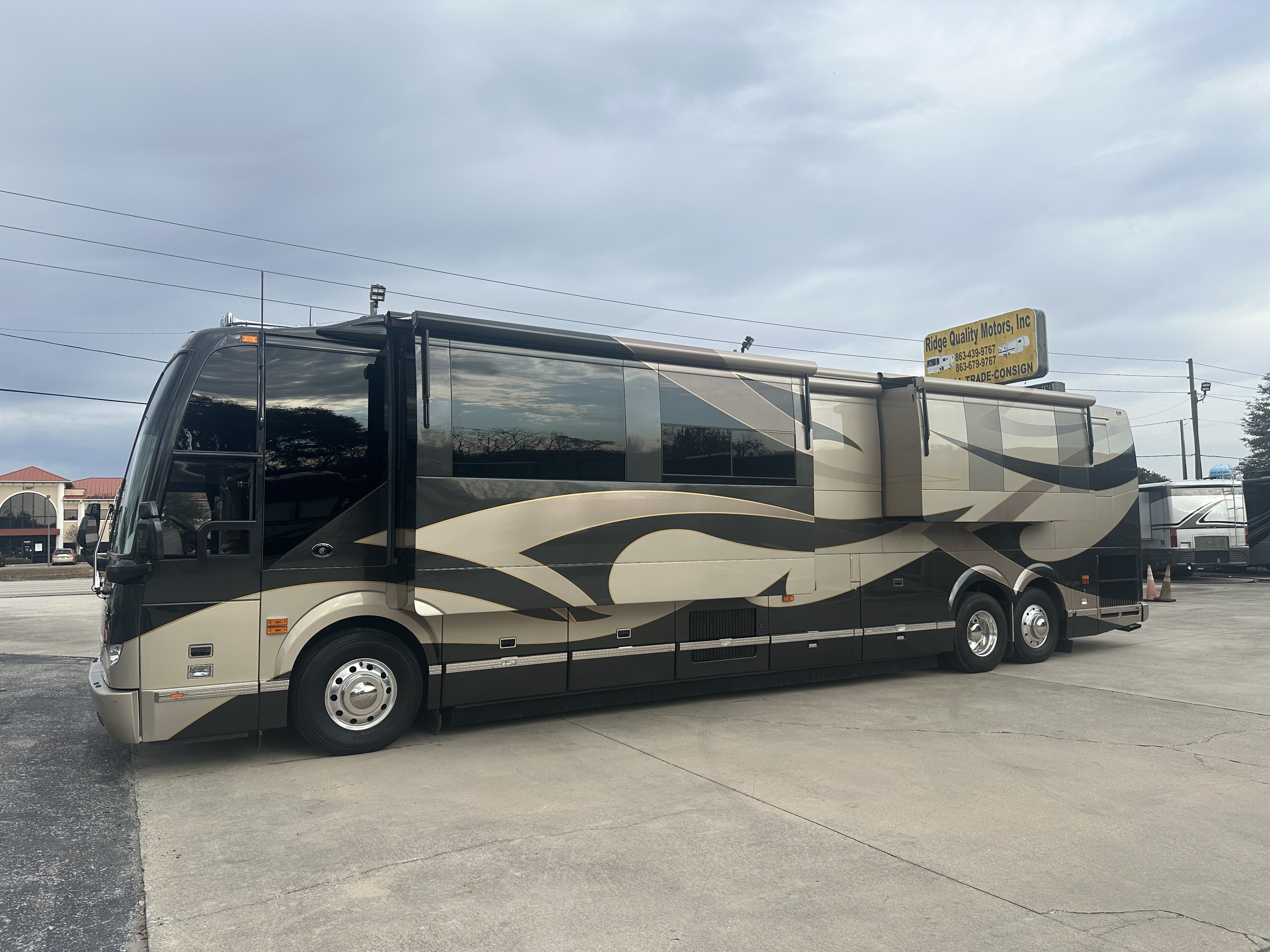 2003 Prevost FEATHERLITE H3 45 in lake wales FL