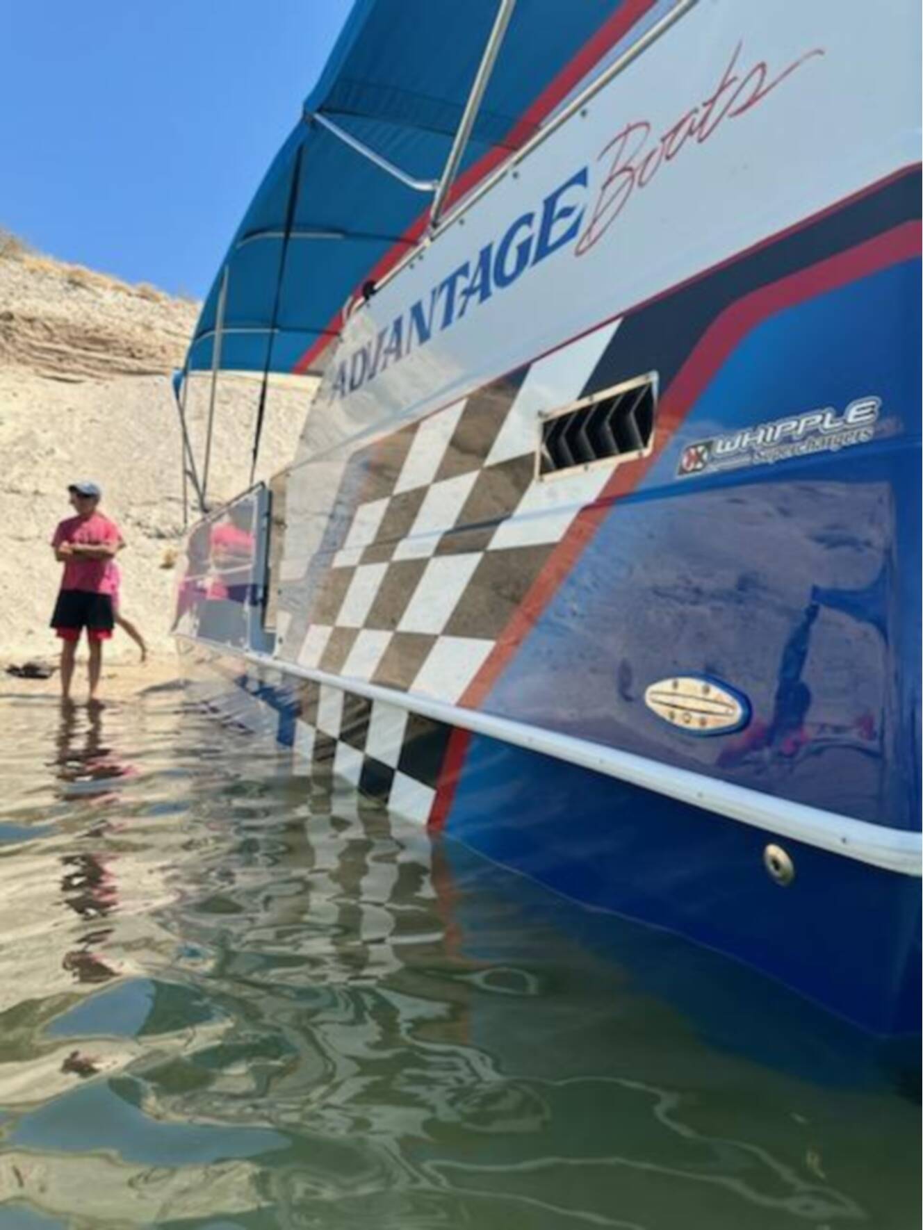 A photo of this 1999 Advantage Boats Party Cat