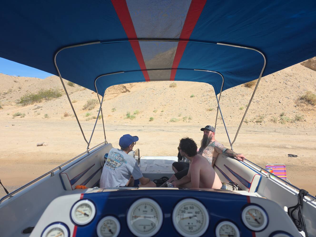 A photo of this 1999 Advantage Boats Party Cat